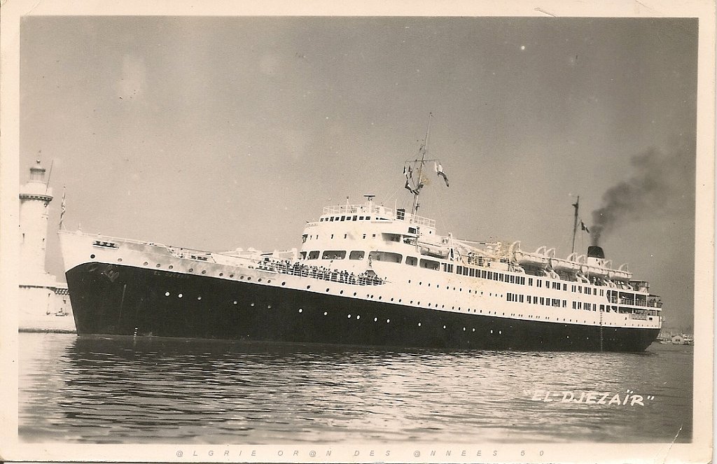 318-le bateau El Djezair.JPG
